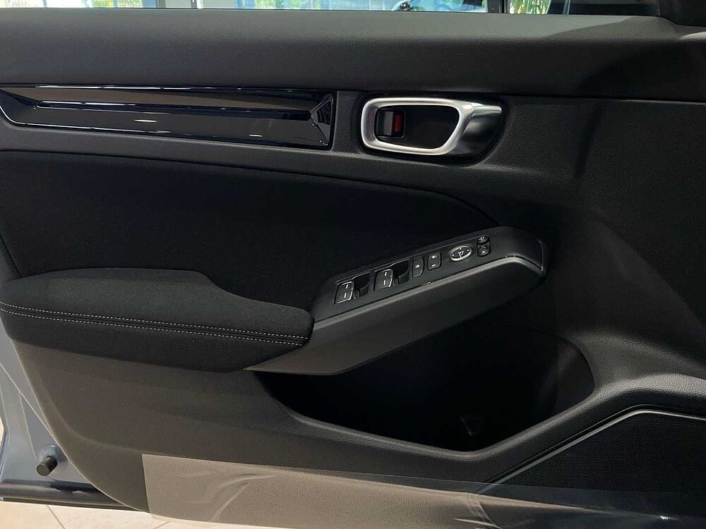 Honda Civic 2.0 i-MMD Elegance CVT 135 kW (184 CV)